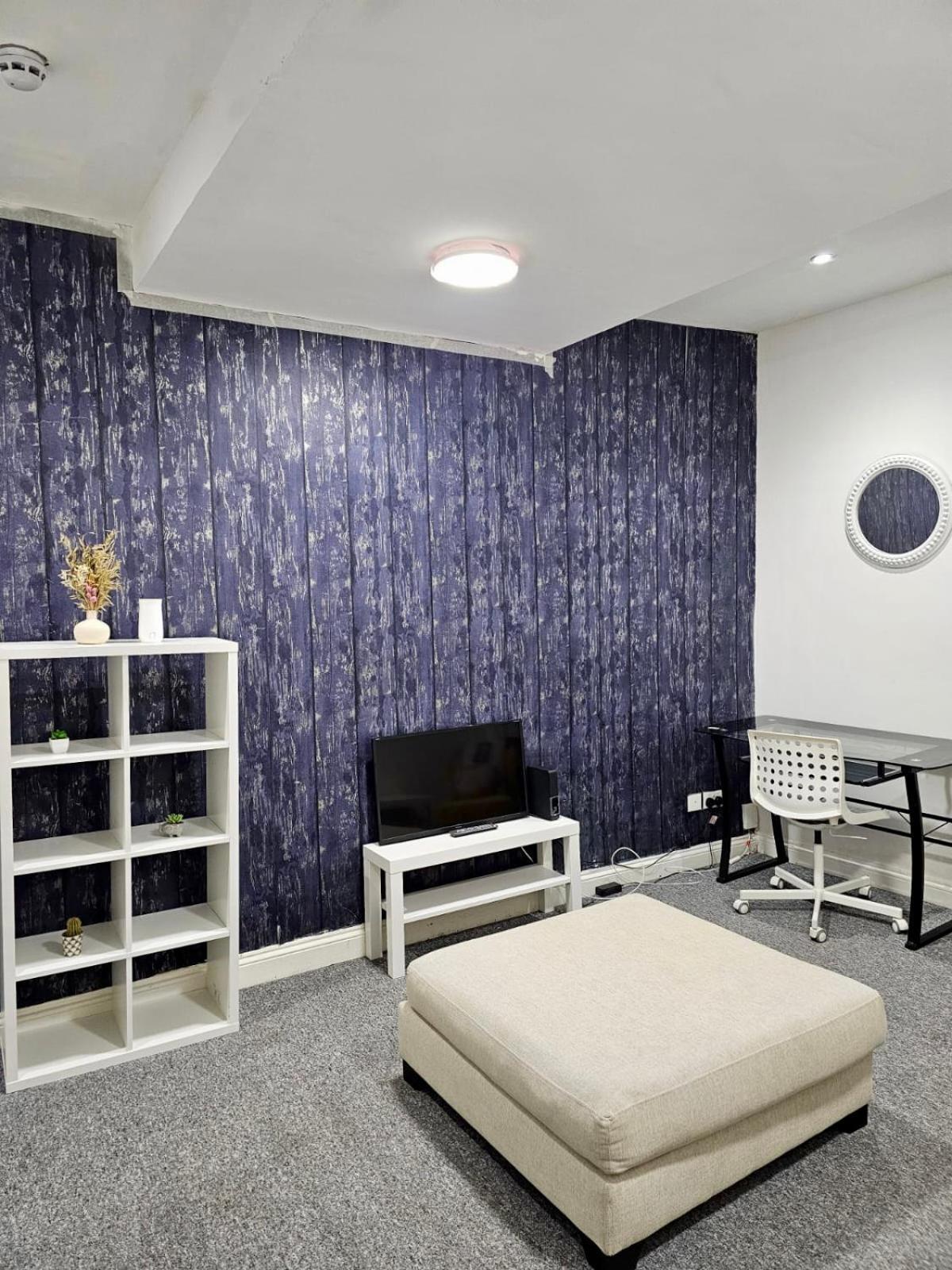 Hospedagem domiciliar Spacious With Private Living Bristol